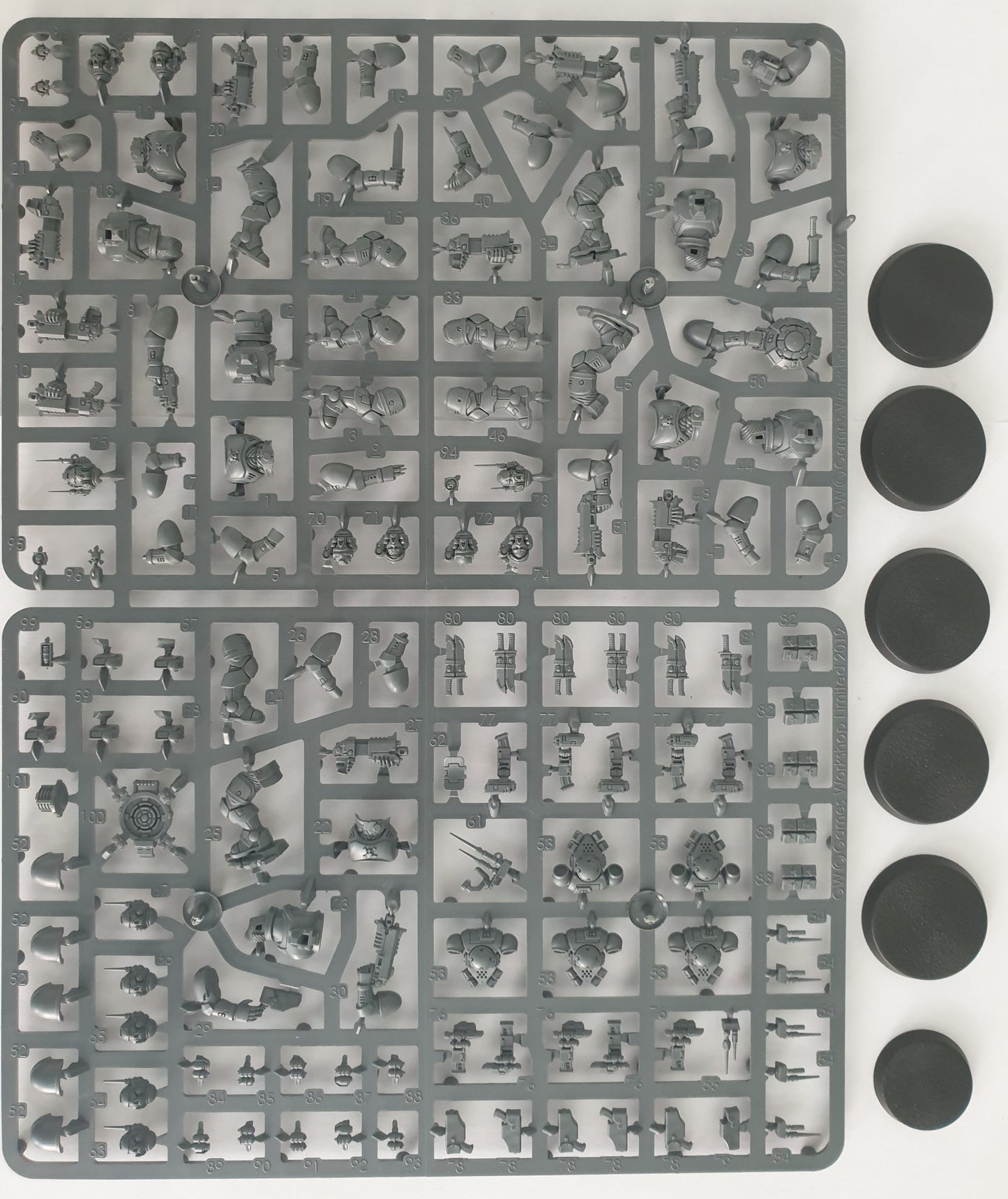 Space Marine 5 Infiltratoren oder Incursoren Einzelgussrahmen