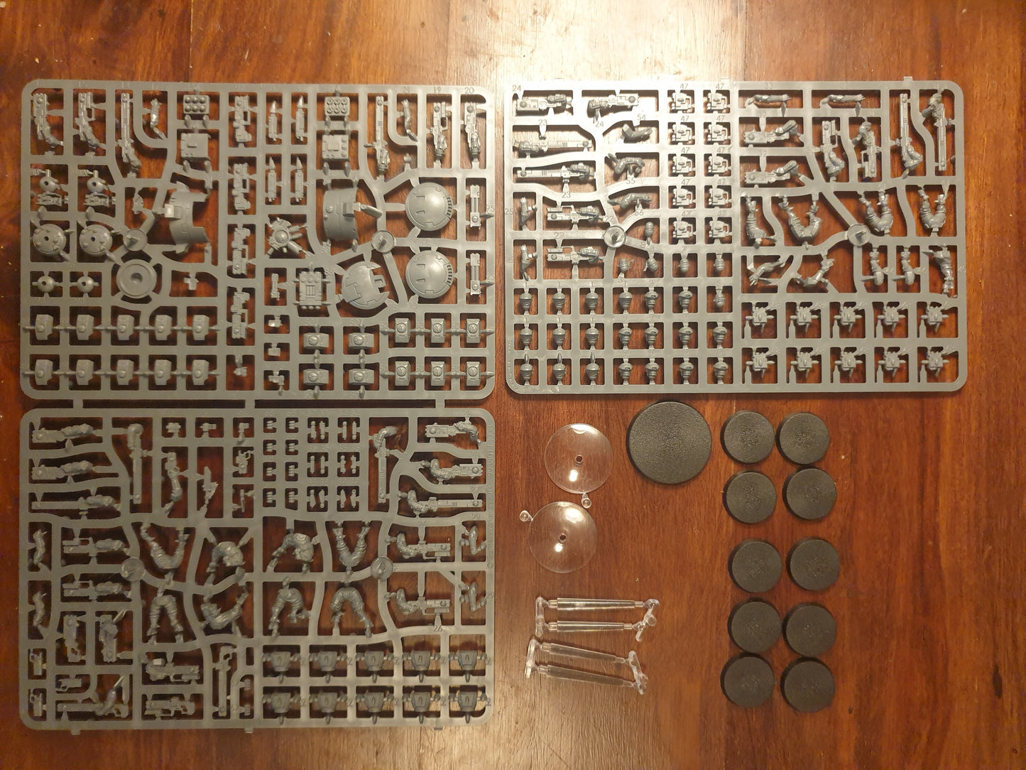 Tau Fire Warriors Strike Team Gussrahmen