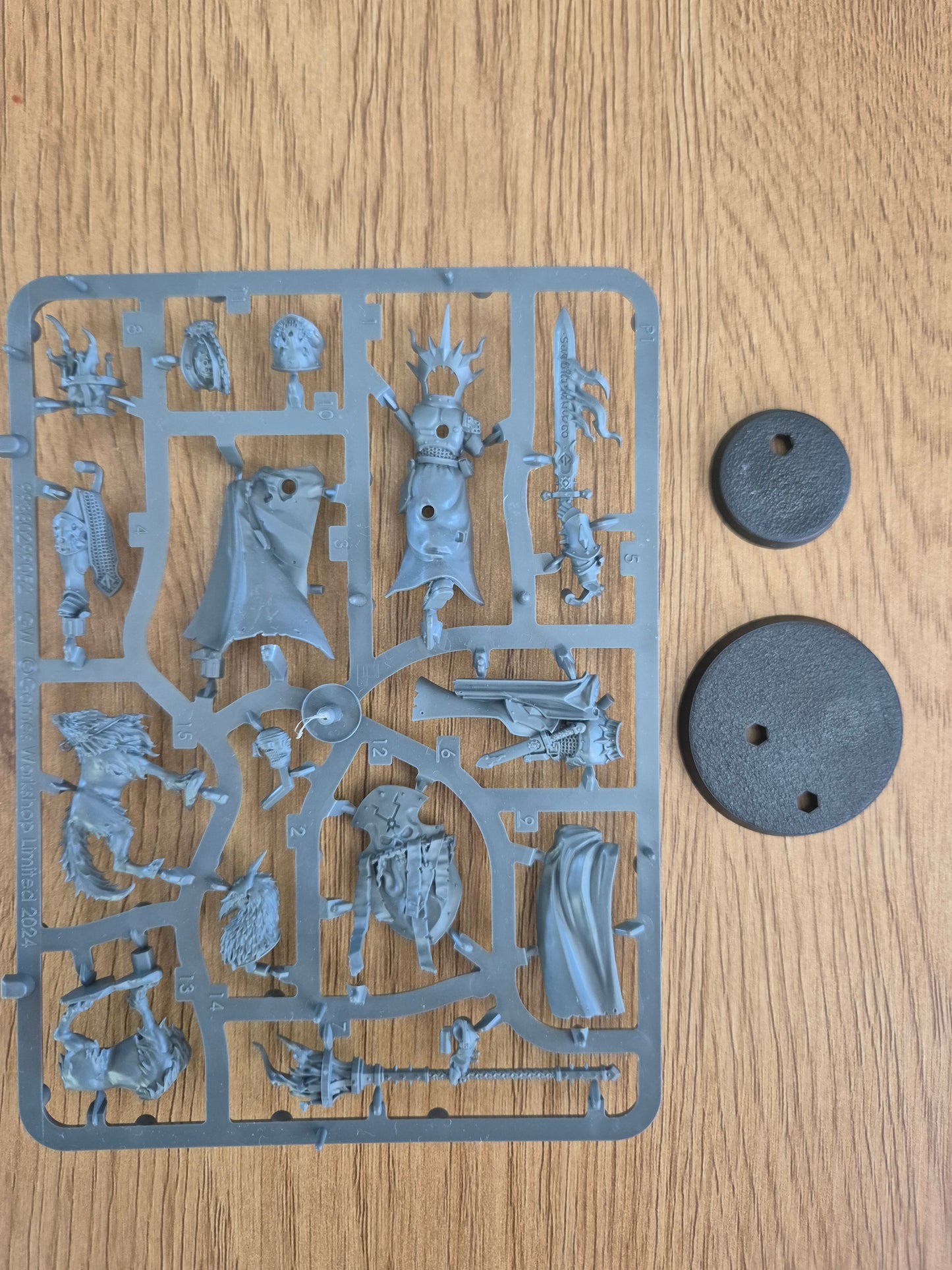 Stormcast Eternals Fürst Veritant mit Begleiter Einzelgussrahmen