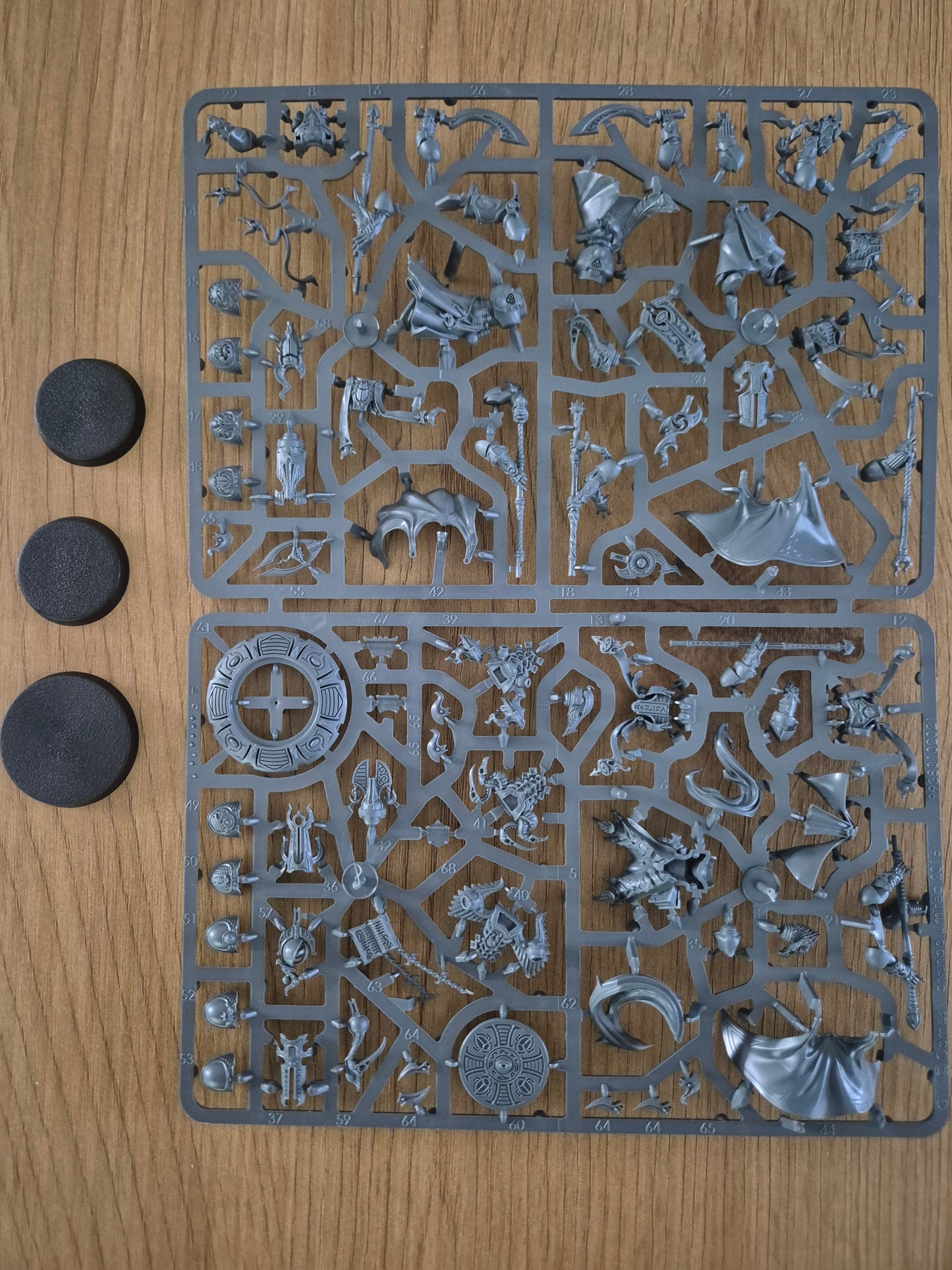 Thousand Sons Erhabene Hexer Einzelgussrahmen
