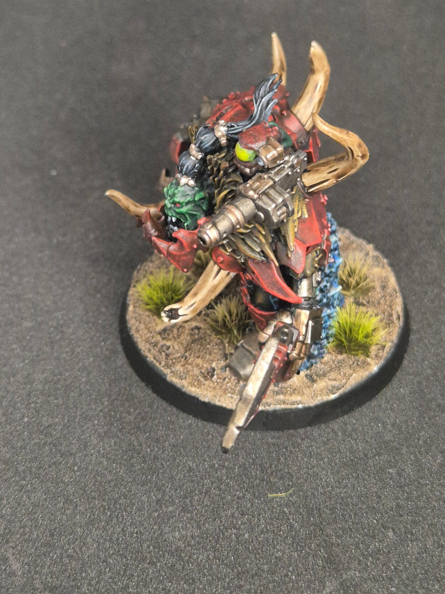 Warhammer 40K Orks Beastboss gebaut & bemalt nach Bestellung