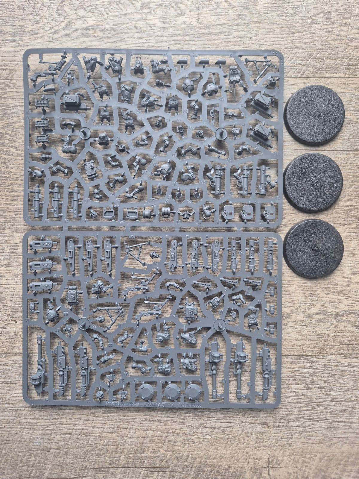 Einzelgussrahmen Astra Militarum Heavy Weapons